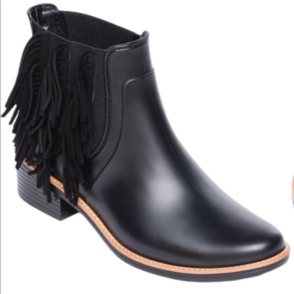 Bernardo Penney Rain Boot With Fringe In Black Size 6 - Picture 2 of 14